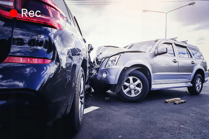 Can I Settle My Car Accident Claim Without a Lawyer for A Car Accident in The Bronx?